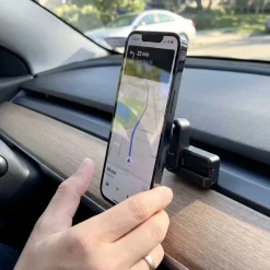 Magnetic Phone Vent Mount for Tesla Model 3 2017–2022 & Model Y 2020–2023